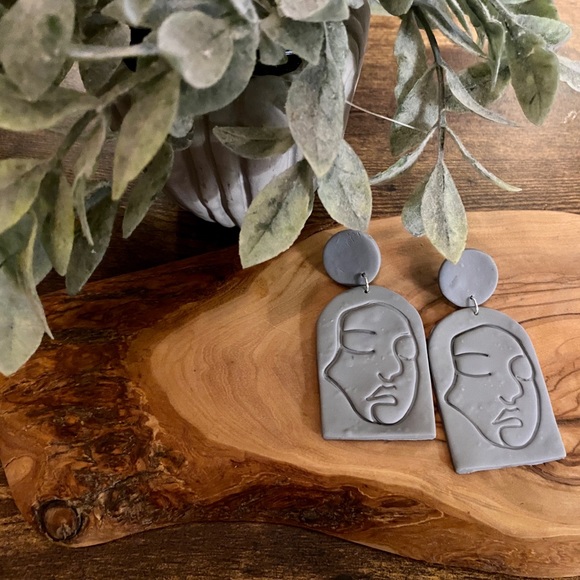 Hand Crafted Jewelry - Handmade Abstract Face Clay Polymer Earrings-Grey